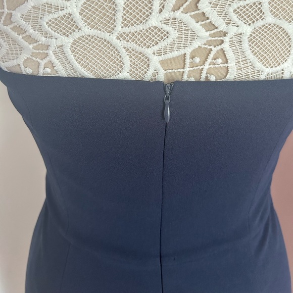 WAYF The Angelique Strapless Tulip Gown Navy / Ink - Picture 4 of 11